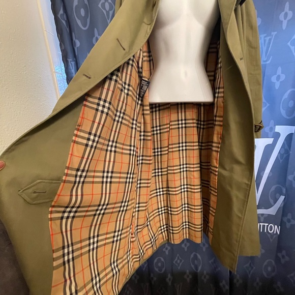 Burberry green woman’s size 16 long vintage trench coat without liner E… - Picture 7 of 15